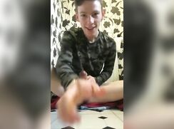 Dnz super hung & super horny