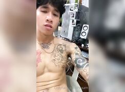 Young Asian Hunk Cum  ZXCD