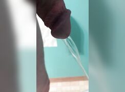 21yo twink pisses