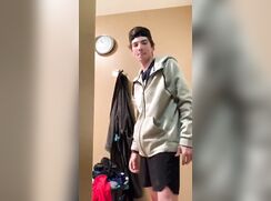 striper do novinho e gozando boys porn