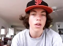 Hot hat guy twink can boys porn