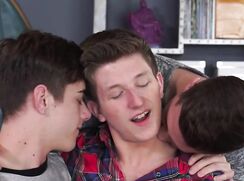 young, smooth and muscled gay boys porn