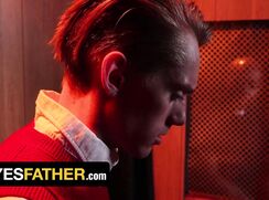 ♥ Le prêtre de la BBC suce ♥