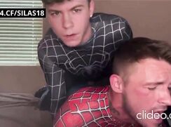 Black Spider wins and fucks Red Spider: #silas18 fucks!