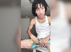 ʻO kekahi mea hoʻohiwahiwa,