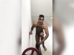 [ABX][1][712] - Rain of semen in public, the neighbors almost see me masturbating...