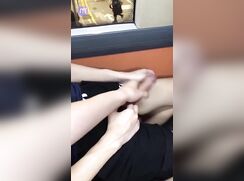 wow! I managed to jerk off an Asian guy in the subway!