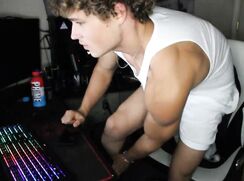 A surprising evening in amateur chat with Max Gay Porn