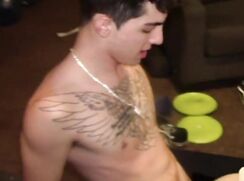 Cum in ass Aaron fucks Andrew Boys Porn