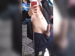 18 year old Jack knows how to train not only Biceps but also ......