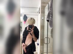 Hanging big cock cam boys porn selfie