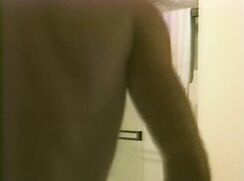 Scott Ryan_Show It Off_shower