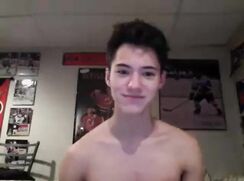 College Cutie Show bourbonst twink porn