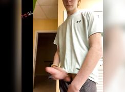 Ginger Showing Off His Fire Bush Cam Boys Porn