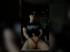 (OF) Joey Robertson Shows Off His Thick Cock and Big Balls