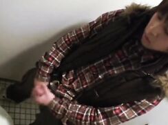 Japanese boy cumshot in the toilet