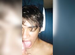 Amateur: cum in mouth and face
