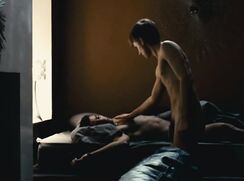 Nao Albet (*1991) in "El dios de madera" (2010)