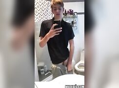 Long wank in the bathroom