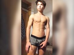 Hot Twink Showing Off And Having Fun Boys Porn