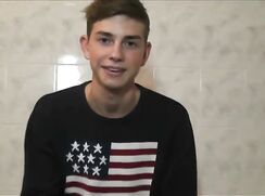 Hot and cute William showers jerks and cums boys porn