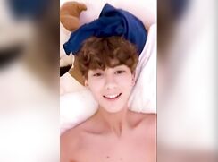 Rubax Video - Cute Little Eli Is Very Happy To See You !