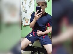 OMG ! Never Seen So Much Cum From 1 Boy !