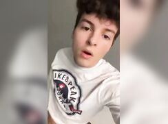 Zac-show JO and cum in public toilets