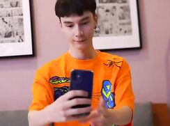 Artur gets a fresh creampie from his friend