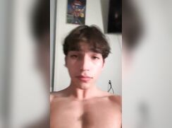 Cam Couple Give A Suck Show