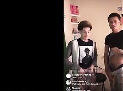 Horny tiktokers on chat