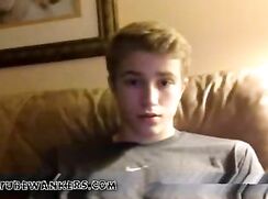 Hot Blonde 18yo Show in cam