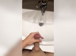 [Twit] [275] I need a mouth for my