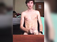 Cute Guy Love To Show His Muscles Before Cumming