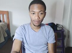 Paulo mostrando sua super jeba numa punheta legal!!!