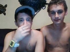 Young Twink Boys Cam Fun