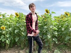 Hot Handjob OUTDOOR & Young Cute Boy CUM HARD perfect BODY