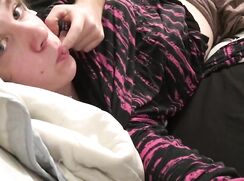 [ABX][3][458] - Cute transgender cumming on herself