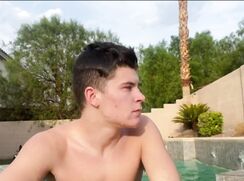 Nude Swimmingpool  OF133