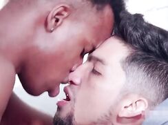Juicy Bareback Raw Sex Gay Porn Videos