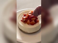 Making a tasty dessert - no utensils required ;)