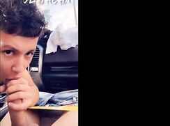 Roadhead Exchange in the Car Porn Twink Tube