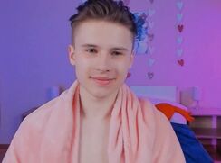 Big Cock Cute Cam Masturbating Boys Porn