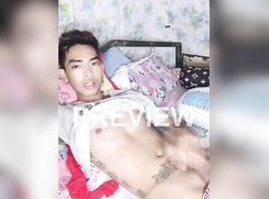 [Alex com sua bimba linda gozando muito]