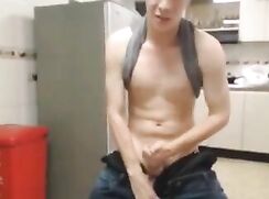 red headed twink wanks and cums on cam