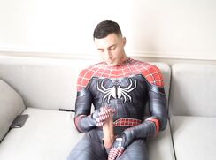Hunk Spiderman Suite Cum Solo Amateur
