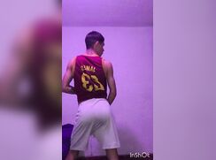 [ABX][3][904] - I splash myself with all my milk