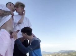 Twinks On A Hike Gets Horny Outdoor Bare