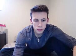 {ALV} Twunk cammer chats and shows with his fans