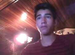 Branlette sperme twink cam porn